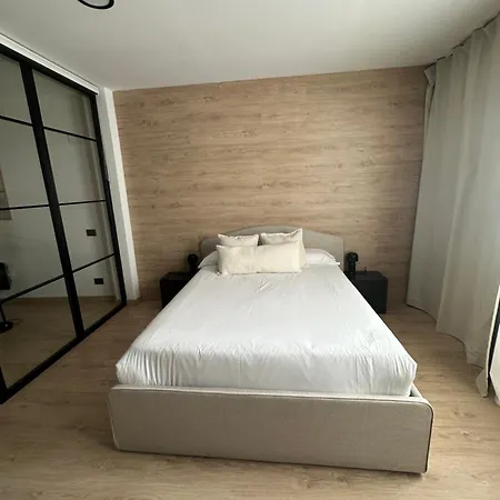 Urban Loft Rosal - Parking Privado Oviedo