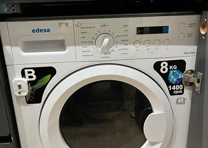 Urban Loft Rosal - Parking Privado Apartman *