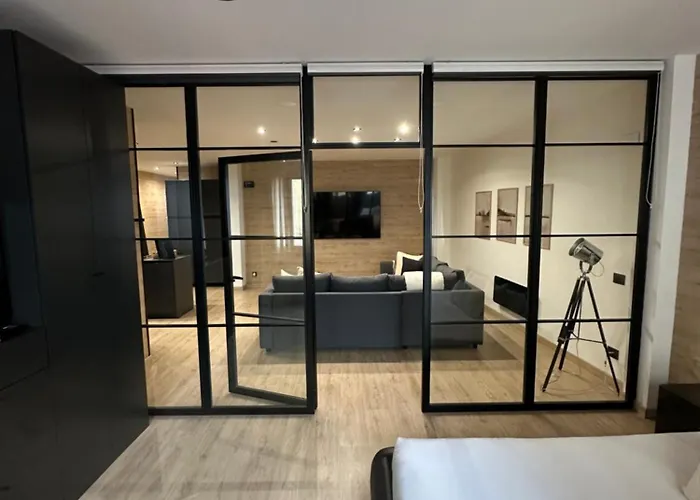 Apartman Urban Loft Rosal - Parking Privado